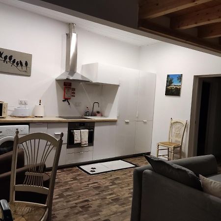 Poial Da Bia Apartment แมร์โตลา ภายนอก รูปภาพ